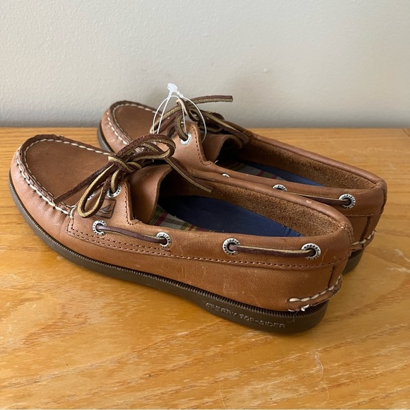 {Sperry} Boat Shoe Sahara Leather - Picture 2 of 6